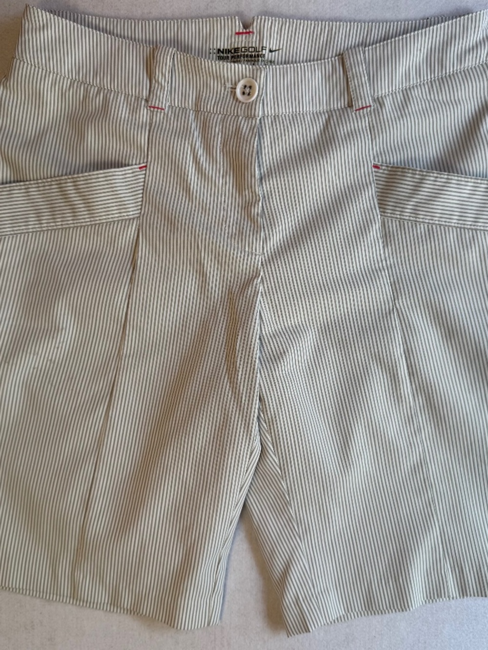 Nike Golf Tour Performance Pinstripe Shorts Size 6